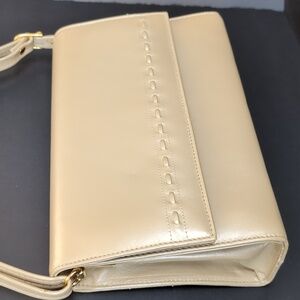 Vintage Leco Canada Beige Leather Womans Shoulder Bag.